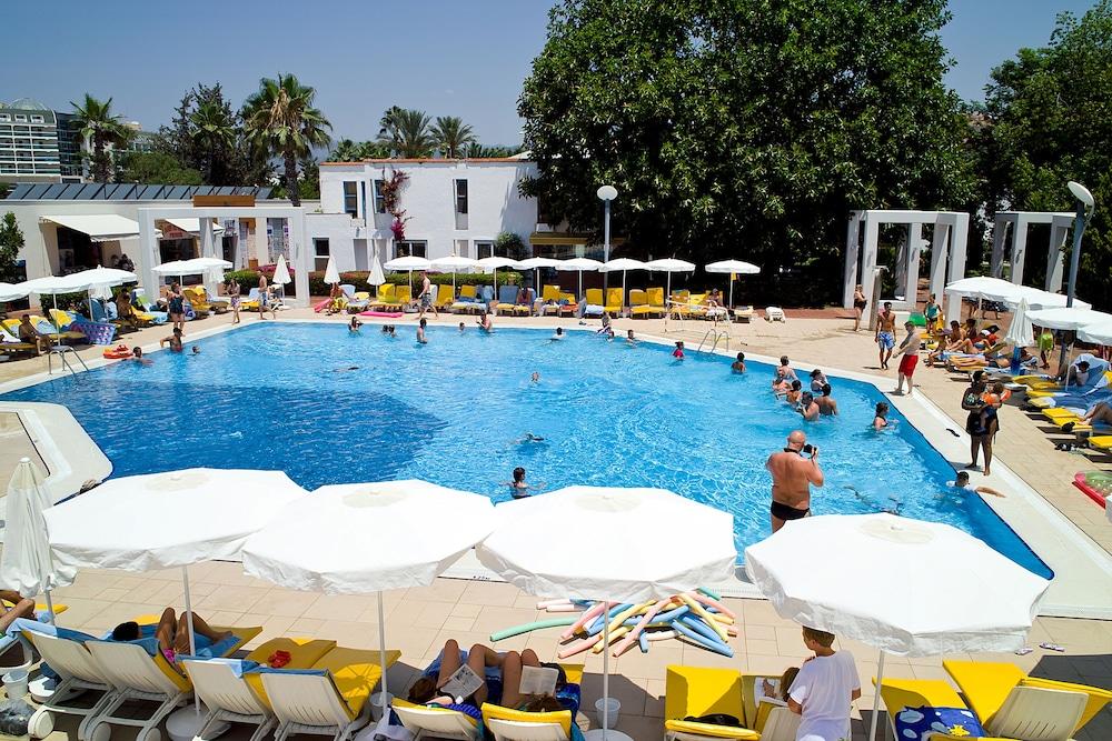 Club Kastalia Holiday Village Конакли Екстер'єр фото